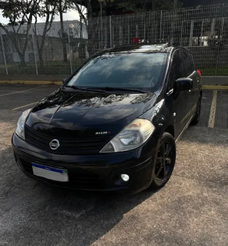 Nissan Tiida SL 1.8/1.8 Flex 16V Mec. 2011