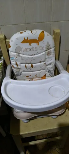 Cadeirinha de alimentação 