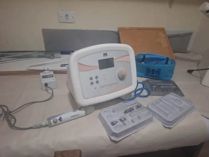 DERMOTONUS SLIM IBRAMED + ALTA FREQUÊNCIA - SEMINOVOS