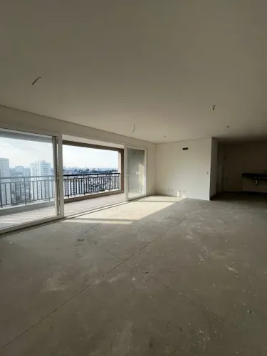 Imóvel para venda possui 127 metros quadrados com 3 quartos em Centro - Diadema - SP