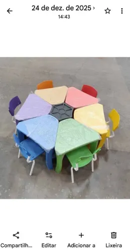 Mesinha escolar