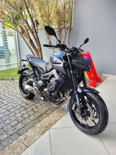 Yamaha MT-09 com 5000km