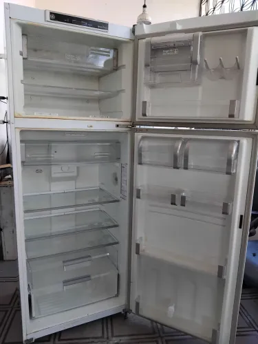 Geladeira GE frosfre 700 litros 