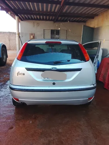 Ford Focus 1.6 S/se/se Plus Flex 8v/16v 5P 2006