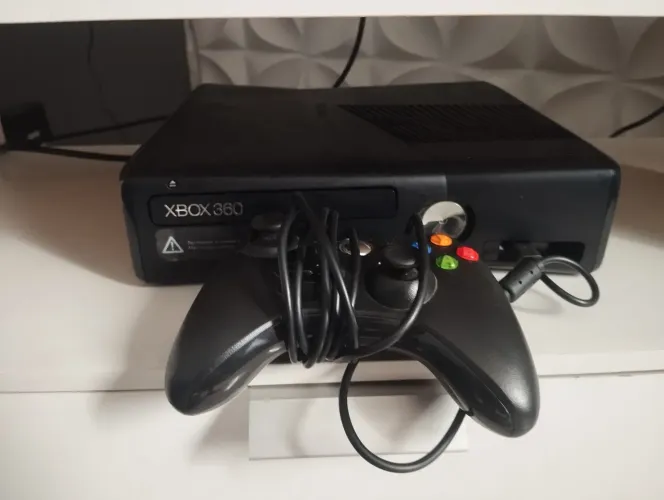 Vendo Xbox 360 desbloqueado