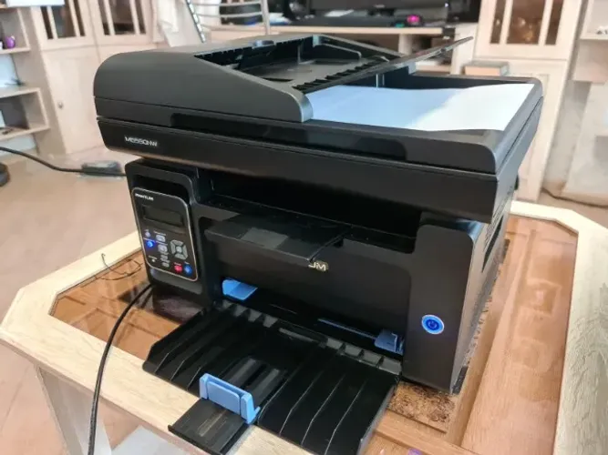 Impressora a laser de recarga contínua Pantum M6602nw