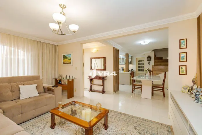 Sobrado com 5 dormitórios à venda, 570 m² por R$ 1.499.900,00 - Novo Mundo - Curitiba/PR