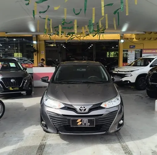 Toyota Yaris XL Live Sedan 1.5 Flex 16V 4P AUT 2021