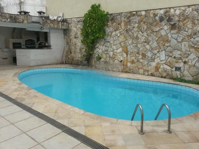 Casa em Condomínio no Barro Branco com 3 dormitórios