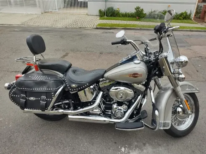 Moto Harley Davidson Heritage Softail FLSTC 2006/2007 + Enxoval Motoqueiro (opcional )