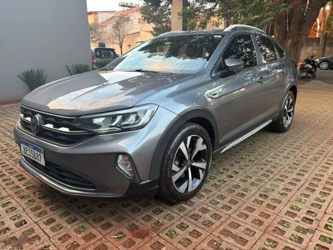 Volkswagen Nivus Highline 1.0 200 TSI Flex AUT 2021