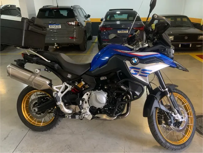 BMW F 850 GS Premium Plus 2022 Azul ? Impecável