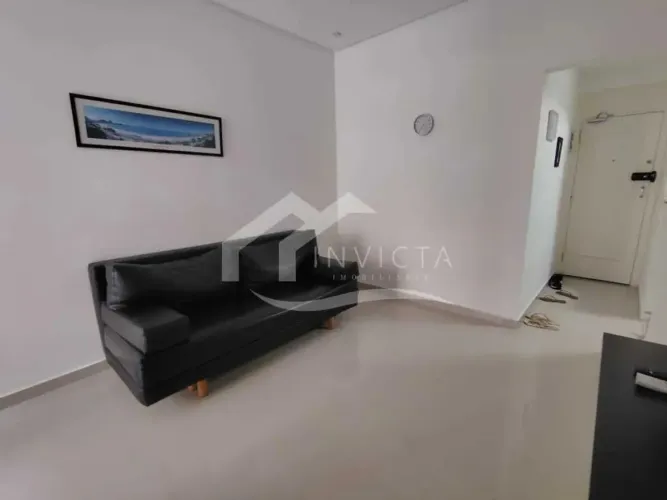 Maravilhoso quarto e sala reformado