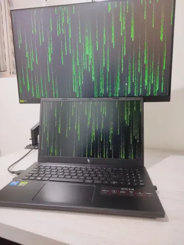 Acer Nitro V15 