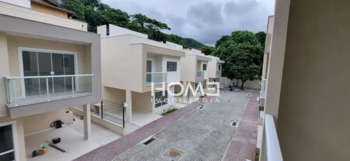 Casa com 3 dormitórios à venda, 118 m² por R$ 750.000,00 - Itaipu - Niterói/RJ