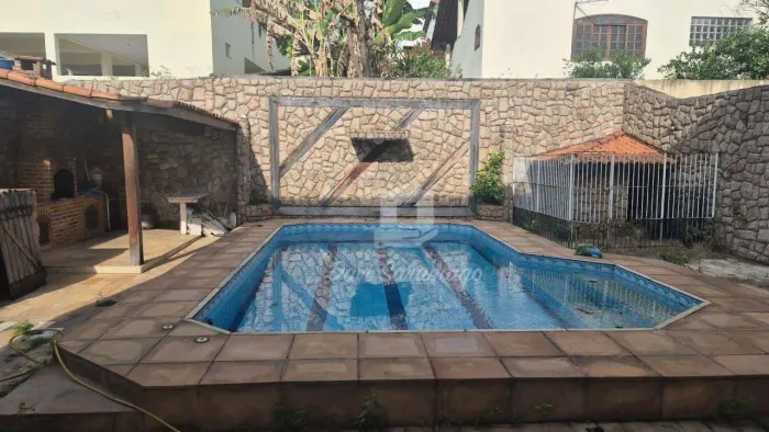 Casa com 4 quartos à venda, - Barreto - Niterói