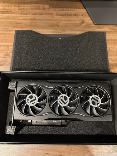 Placa de video rx6750 XT Founders Edition