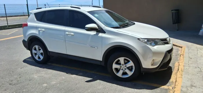 Toyota RAV4 2.0 4X2 16V Aut. 2013