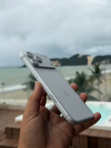 Só venda iPhone 17 pro max 512GB