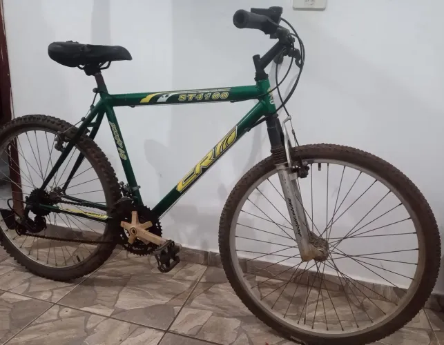 Bicicleta Aro 26 - 21 Marchas