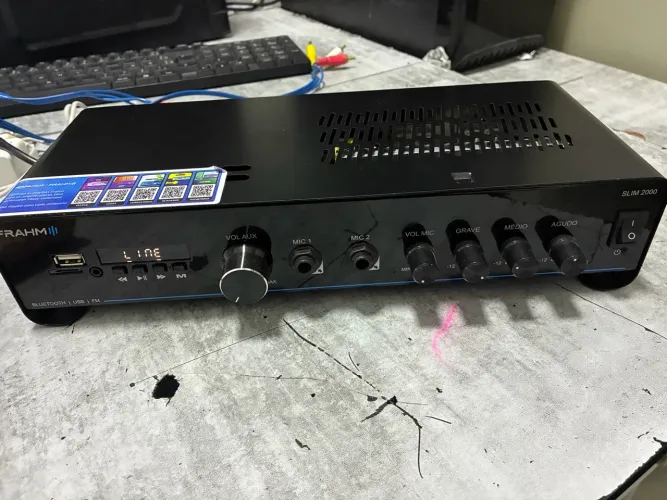 Amplificador Frahm Slim 2000 