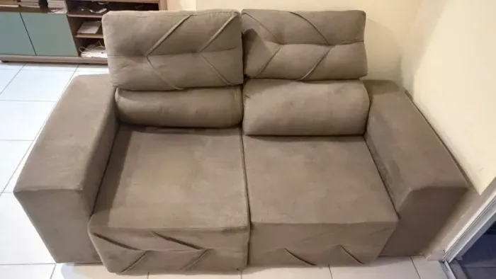 Sofá 2 lugares