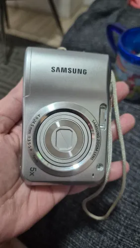 Câmera Sansung ES 28