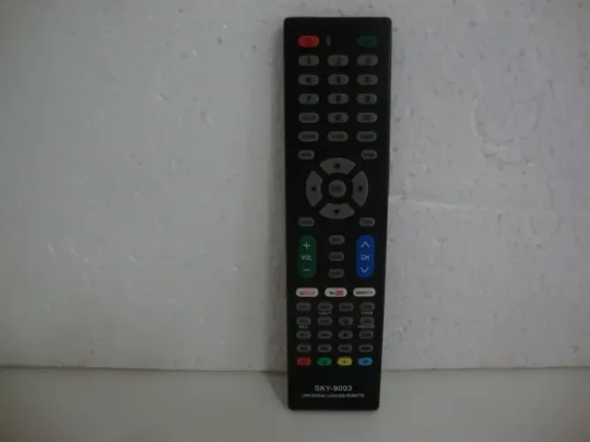 Controle Remoto Universal Sky 9003.
