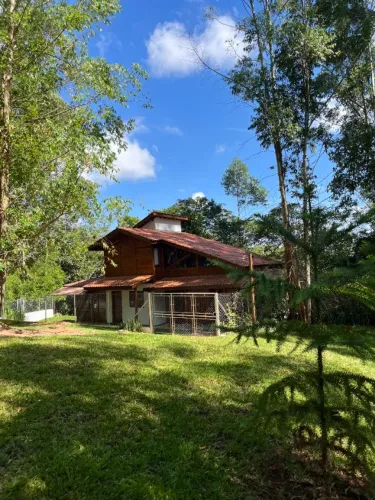 Seu Refúgio Moderno na Natureza - Conforto, Vista e Tranquilidade em um só lugar