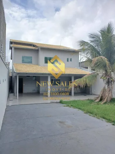 Sobrado- Entrada zero, 4 quartos, sendo 3 suítes, 306m²- Tempo Novo