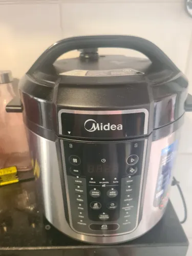Panela de pressão elétrica Midea