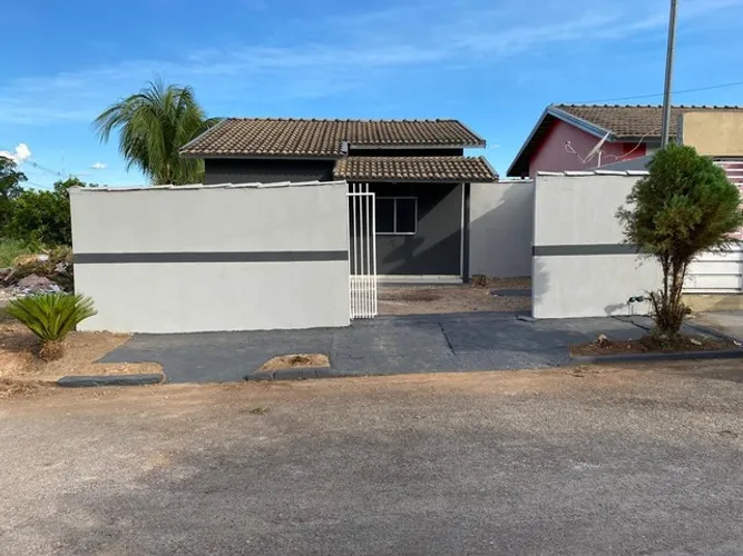 Casa para Venda em Nobres, Jardim das Palmeiras, 2 dormitórios, 1 banheiro, 2 vagas