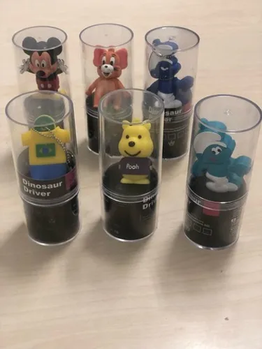 Pendriver 8GB - figuras unidade 
