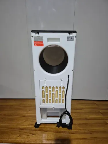 Climatizador de Ar Oster Portátil 4 em 1 - 127V