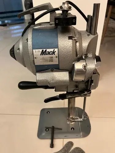 Máquina de corte de tecido