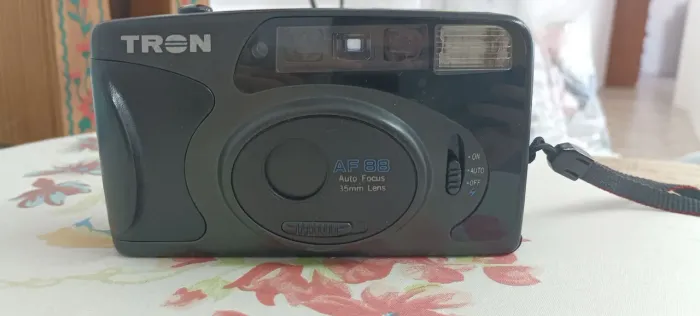 Câmera fotográfica Tron AF 88