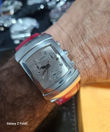 Relogio Damiani Luxo com diamantes