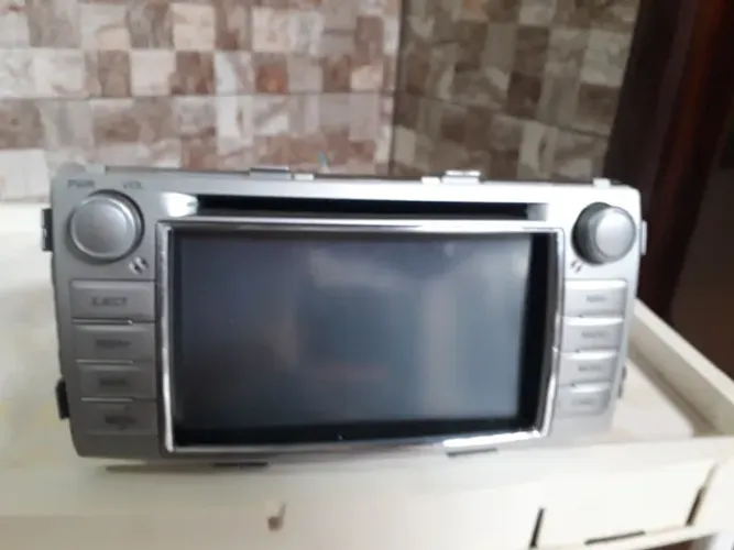 Central multimídia original hilux