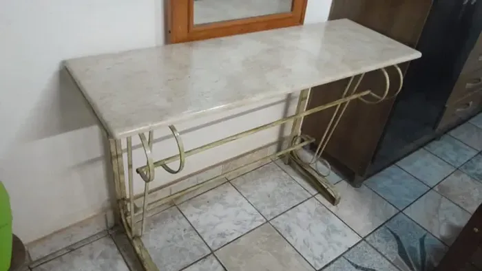 Mesa para hall