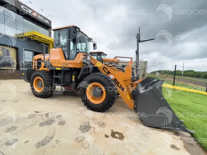 Pá carregadeira Ensign YX636 | Nova