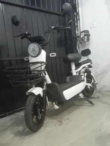 Scooter eletrica