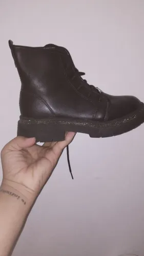 Bota coturno infantil