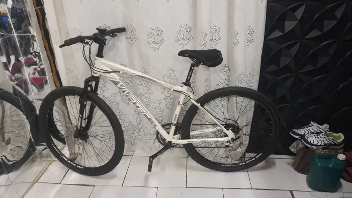 Bicicleta SHIMANO aro 29