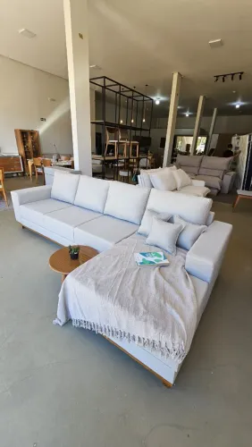 Sofá Com Chaise 3,00m Largura 6 lugares Novo Direto Da Fábrica