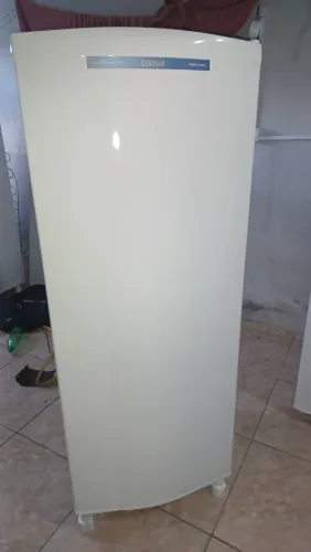Geladeira degelo seco