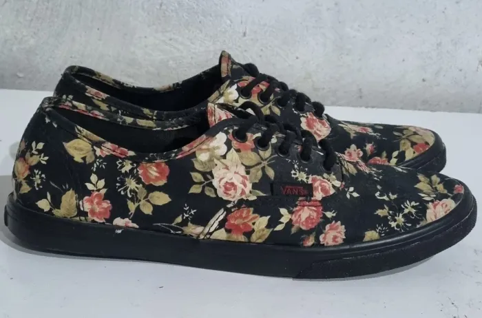 Tênis Vans Floral Preto