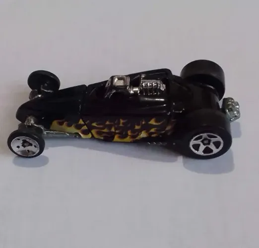 Carrinho Hot Weels 2002