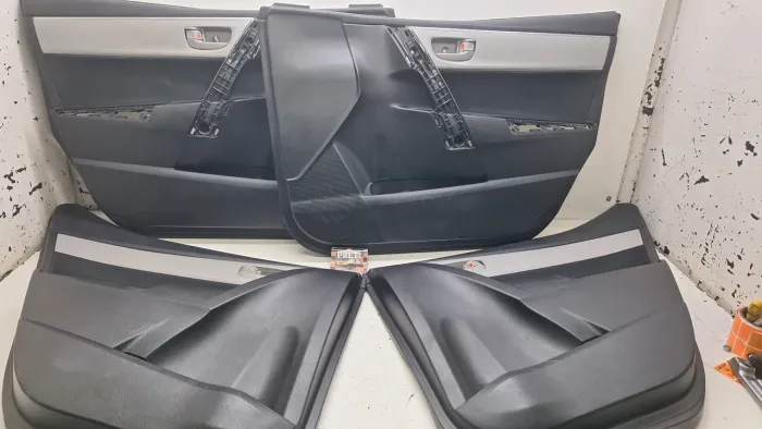 Kit Forro Porta Toyota Corolla Gli 1.8 16v  2018 / 2019
