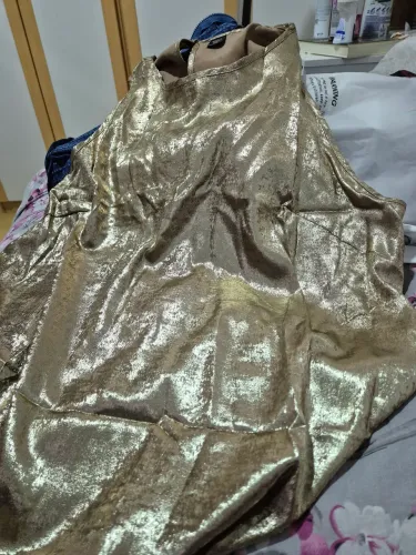 Blusinha dourada