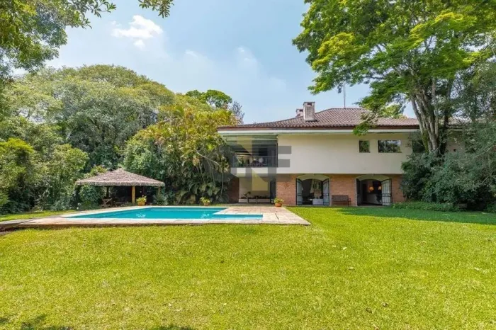 Casa com 6 dormitórios, sendo 2 suítes à venda - Granja Viana - Cotia/SP